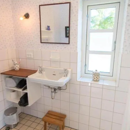 Ae292-aeroskobing-stokkeby-hovedgade-16