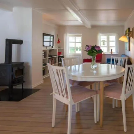 Ae292-aeroskobing-stokkeby-hovedgade-16 Casa de Férias Ærøskøbing